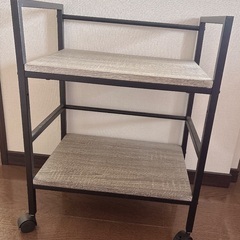 ほぼ未使用デスクワゴンの画像
