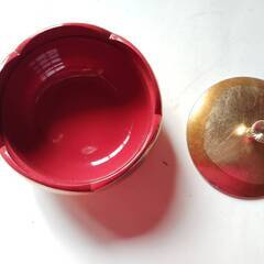 漆器風 金箔 蓋付き丸型器 和モダン 小物入れお菓子入れ 茶道具の画像