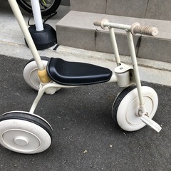 無印良品 三輪車　舵取り棒付き　子供用の画像