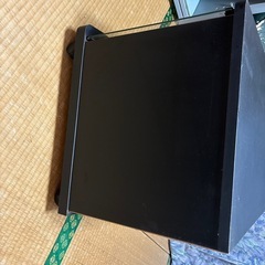 テレビ台ですの画像