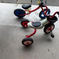 三輪車　ストラライダーの画像