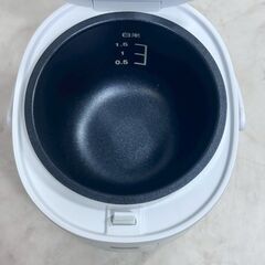 A7564【お買い得商品‼】KOISUMI コイズミ 2023年製 炊飯器 マイコン炊飯ジャー ミニライスクッカー KSC-1513の画像