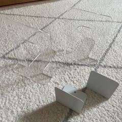 ブックエンド 4つ (2セット)の画像