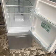 NO B420🌈福岡市内配送設置無料✨🌈パナソニック Panasonic 冷蔵庫(138L 右開き) 2ドア シルバー NR-B148W-Sの画像
