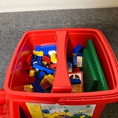 LEGO 赤いバケツ　レゴの画像