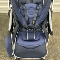 ピジョン ハイシートA型ベビーカー fino フィーノ（ストライプネイビー）の画像