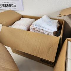【段ボール４箱分】粗品タオル　まとめて　大量　保管品の画像