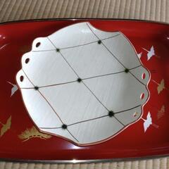 【実家】大皿２枚（平皿と深皿）の画像