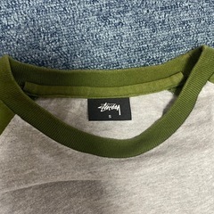 Stussy ステューシー 七分袖カットソー グレー/オリーブ
の画像