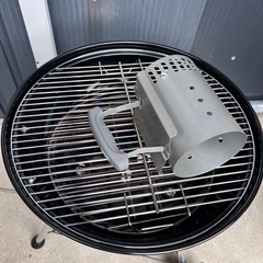 終了　ほぼ未使用　ウェーバー(Weber)バーベキューコンロ(6~8人用)の画像