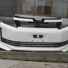ヴォクシー８０系（前期）フロントバンパーZWR８０　新品の画像