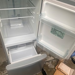 NO B416🌈福岡市内配送設置無料✨🌈パナソニック Panasonic 冷蔵庫(138L 右開き) 2ドア シルバー NR-B147W-Sの画像