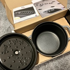 ストウブ staub ピコココット ラウンド 14cm グレーの画像