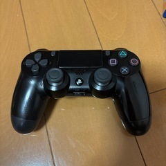 ps4 本体❣️ソフト4つセットの画像