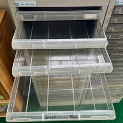 書類ケース2つの画像