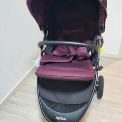 Apricaベビーカーの画像