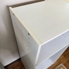 収納ラックの画像