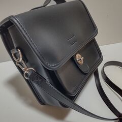 WEARISTA コーセー×DEVICE コラボrenameショルダーバッグ    の画像