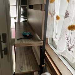 突っ張り棚の画像