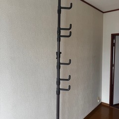 突っ張り物掛けの画像
