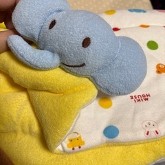 ベビー　おくるみドーナツ枕などの画像