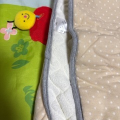 ベビー　おくるみドーナツ枕などの画像