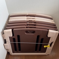 ベビーサークルの画像