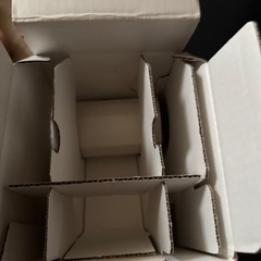 ダンボール製ガラポンの画像