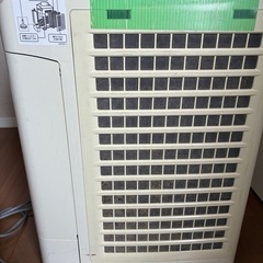 SHARP 加湿空気清浄機　KC-B50　の画像