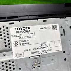トヨタ純正　NSCP-W64 ワイド　 ワンセグ メモリーナビ　本体のみ　セキュリティロック　ジャンク　通電のみ確認　S50603D504の画像