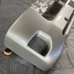 200系 ハイエース 標準ボディ用 純正フロントバンパー 1E7 シルバーの画像