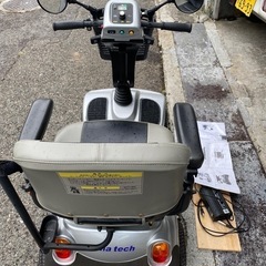 フランスベッド　4輪セニアカ- 元気です。の画像