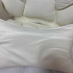 訳あり　色移りあり　ゲーミングチェア　ホワイト　白　イス　オフィス　ワークチェアの画像