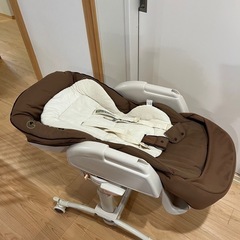 アップリカハイローチェアの画像