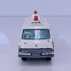 トミカ NO56.57 HIACE COMMUTER ハイエース コミューター 救急車 1975 トヨタ TOYOTA 札幌 西区 西野の画像