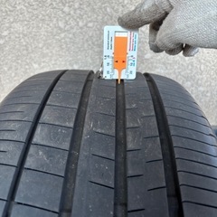 255/40R18 ダンロップ ビューロ VE304 DUNLOP VEURO VE304 2022年製の画像