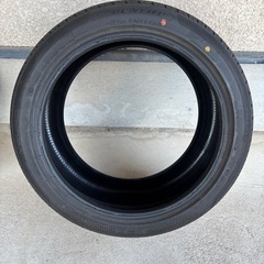 255/40R18 ダンロップ ビューロ VE304 DUNLOP VEURO VE304 2022年製の画像