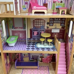 Kidkraft ドールハウスの画像