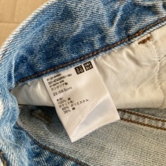 ユニクロ　ジーンズの画像