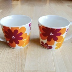 未使用　花柄マグカップ　2セットの画像