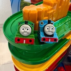 Gakken トーマス レッツゴー大冒険！DX（箱付き） 電池を使わないで遊べる おもちゃ 幼児 知育玩具の画像