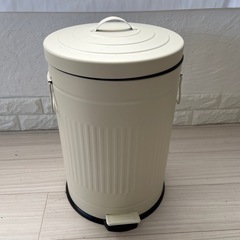 オシャレゴミ箱（新品未使用、高さ46cm幅30cm）yy0811の画像