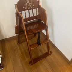 ベビーチェア　の画像