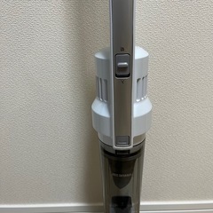 アイリスオーヤマ　電気掃除機の画像