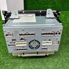 セレナ　純正メモリーナビ　28090 1VA1A NA7W-8160JP フルセグ　2011年　カードリーダー　ETC付き　動作品　本体のみ　日産　S50701E230の画像