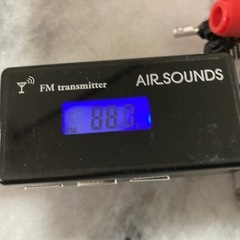 📻FMトランスミッター AUX マイクロUSB電源の画像