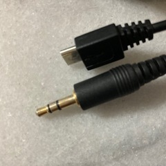 📻FMトランスミッター AUX マイクロUSB電源の画像