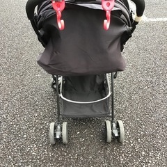 joieベビーカーの画像