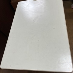 机の画像
