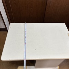 机の画像